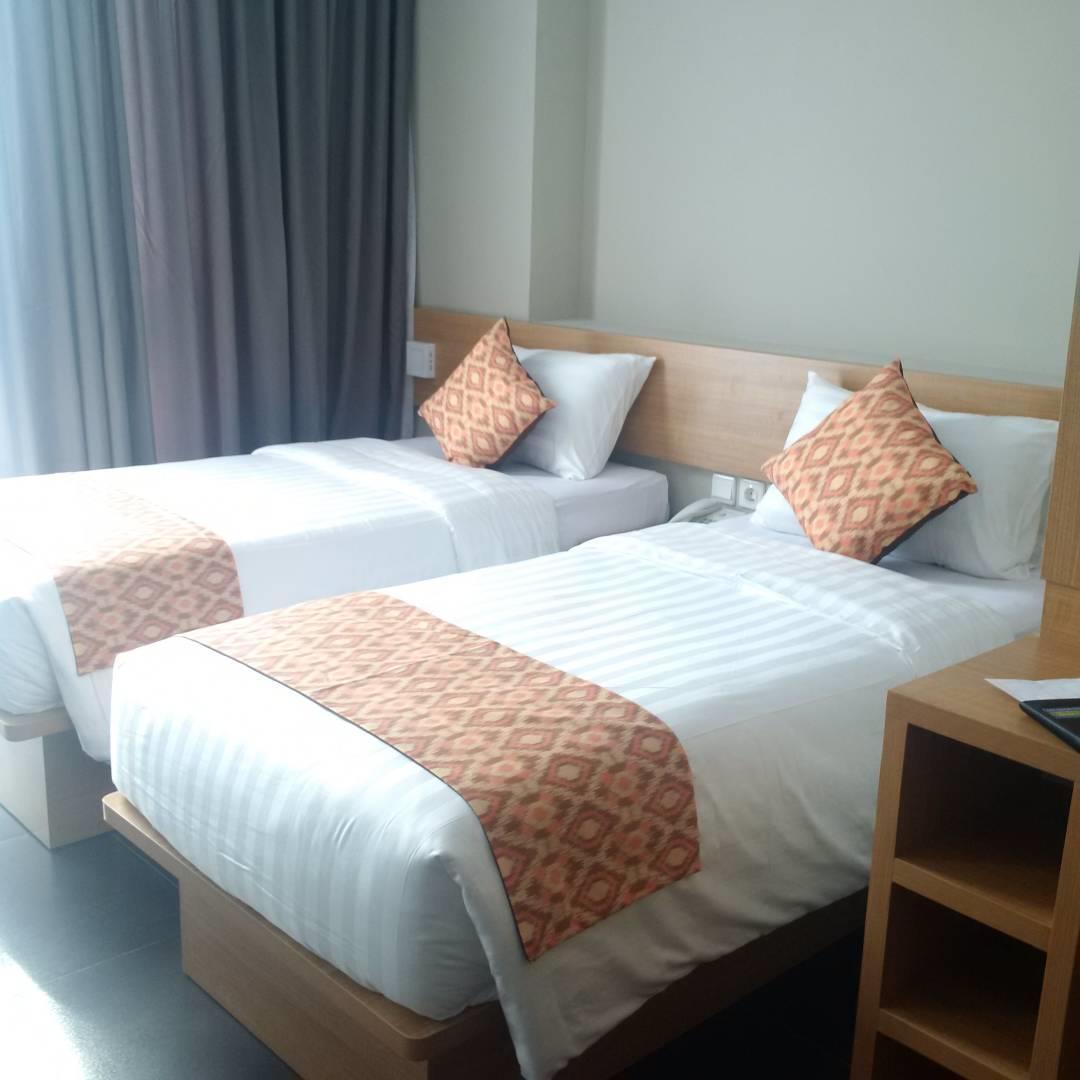 Maple Hotel Grogol Jakarta Exteriér fotografie