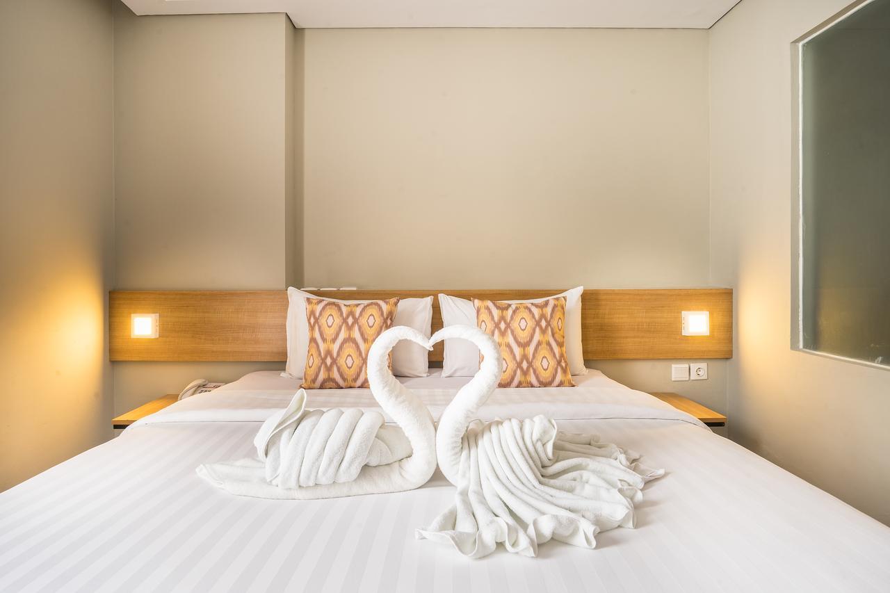 Maple Hotel Grogol Jakarta Exteriér fotografie